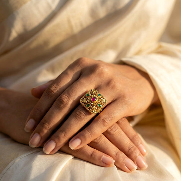 Traditional Square gold ring