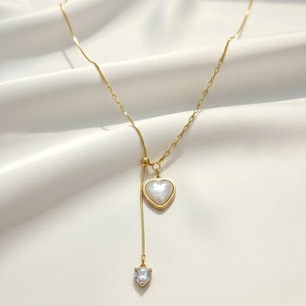 Soft Promise heart pendant necklace in gold finish – Evvara Vogue