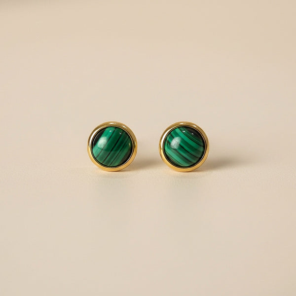 Green stone round stud earrings gold tone