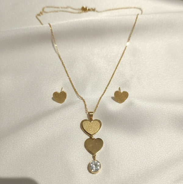Elegant heart jewellery set for women – Twin Hearts Glow Set by Evvara Vogue