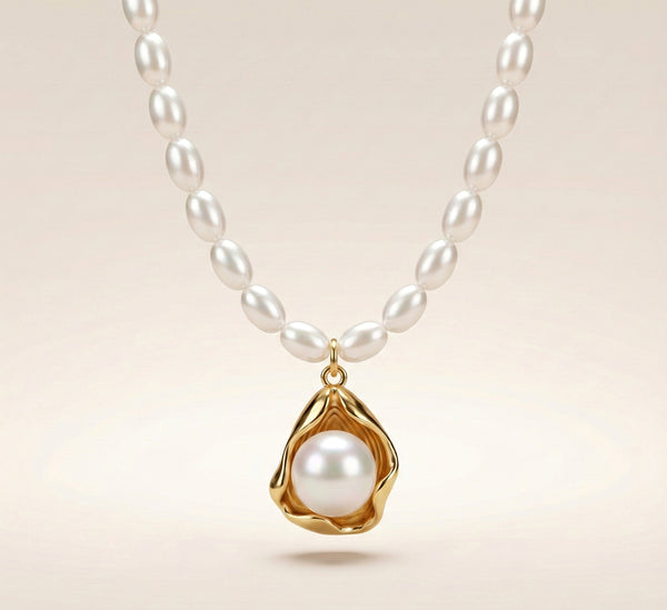 pearl drop pendant necklace with gold-tone chain