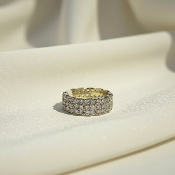 Diamond-look gold-tone band ring for women – Evvara Vogue